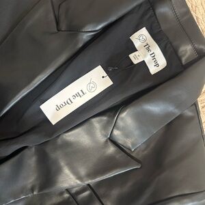 The Drop Women's Black Blazer